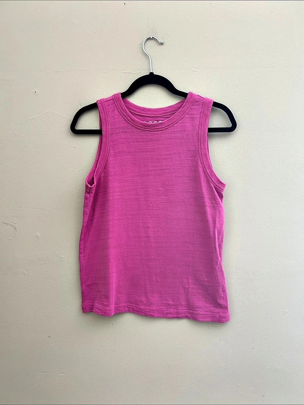 LOFT Women'Small Pink Tank Top Size Small Like New